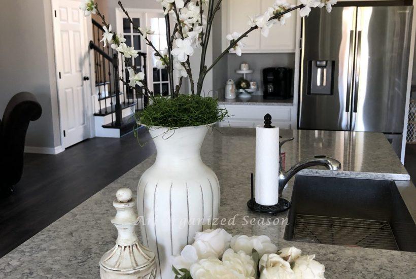 UPDATE OLD DECOR ITEMS at AnOrganizedSeason.com