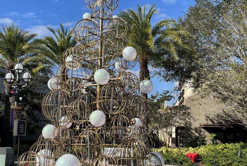 A beautiful tree on the Disney Springs Christmas Tree Stroll