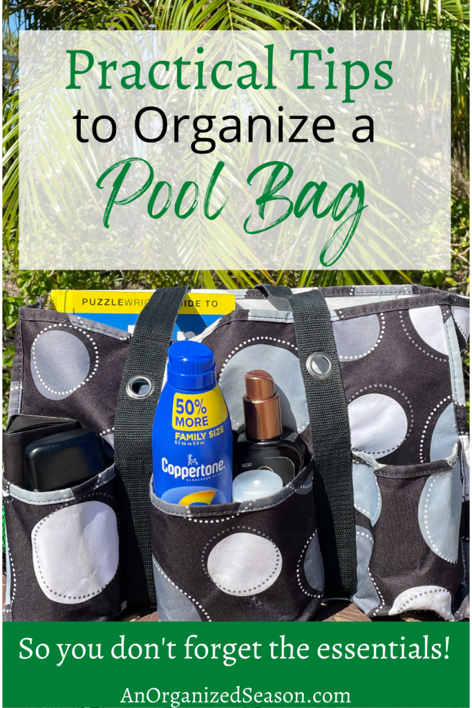 How to organize a pool bag