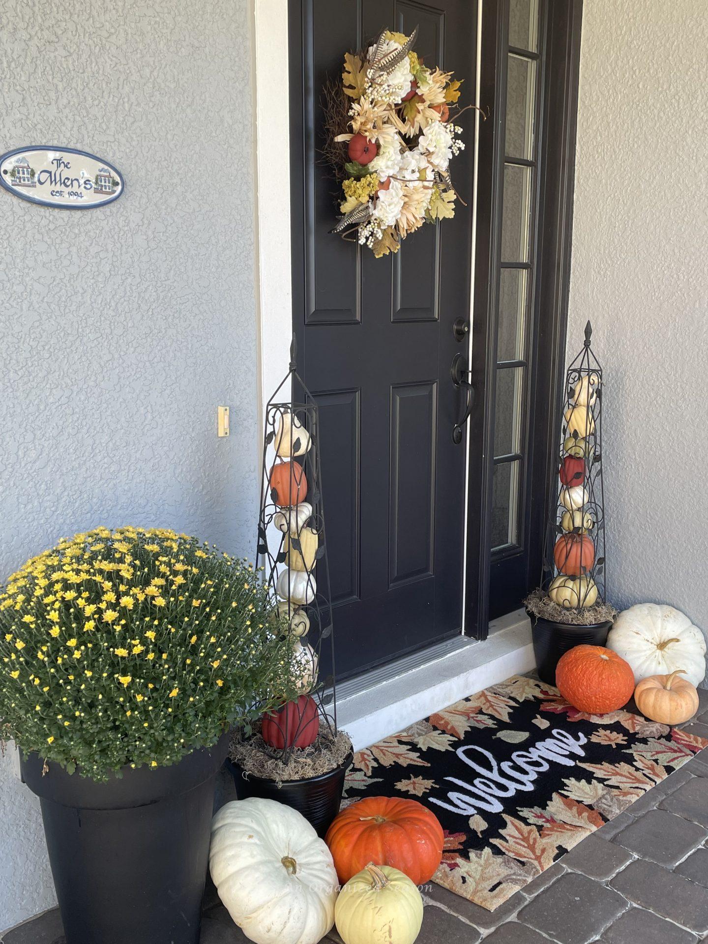 Budget Decorating Ideas for an Amazing Fall Porch - An Organized Season