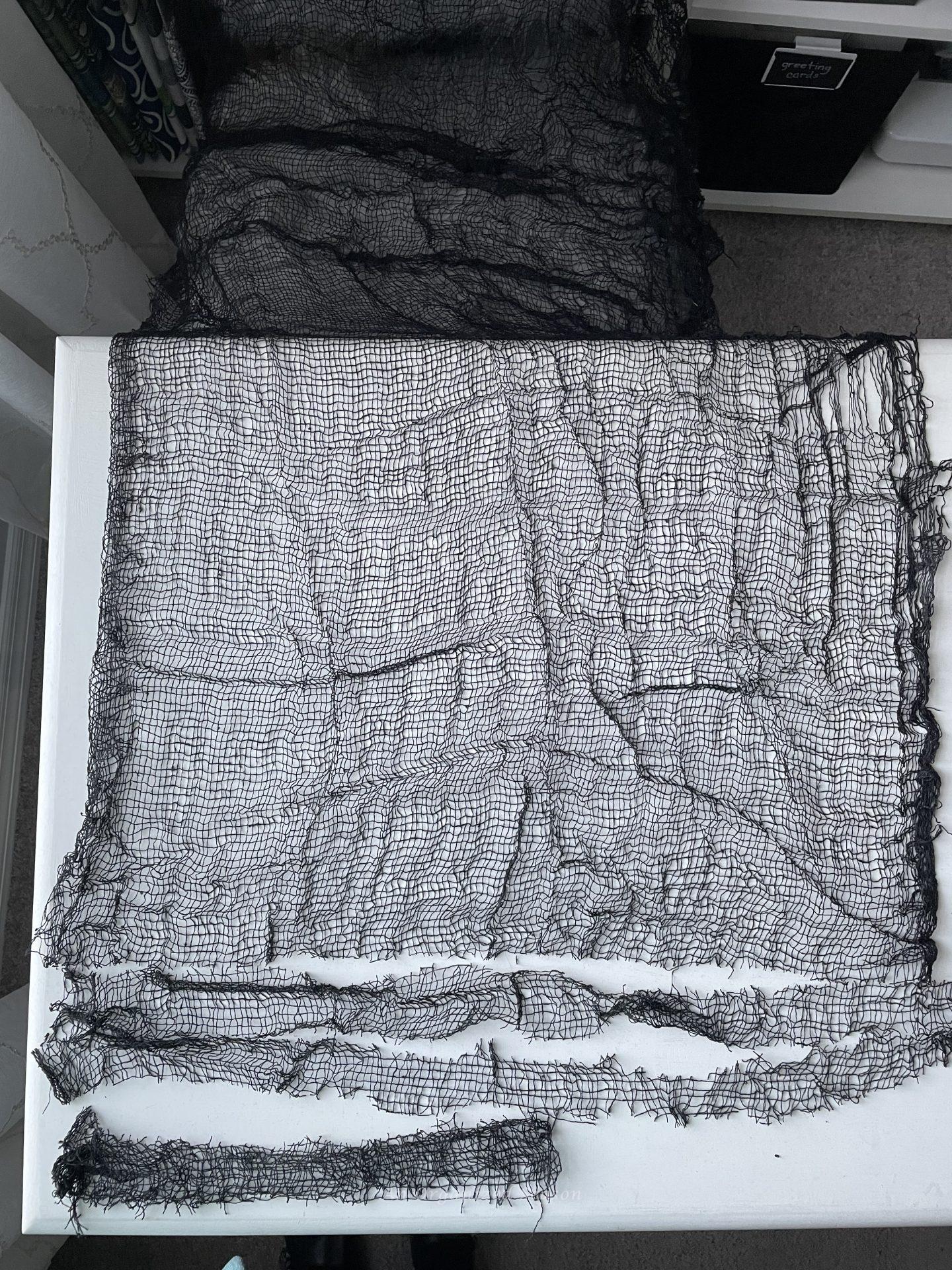 hauntingly-beautiful-diy-dollar-tree-halloween-wreath-an-organized-season