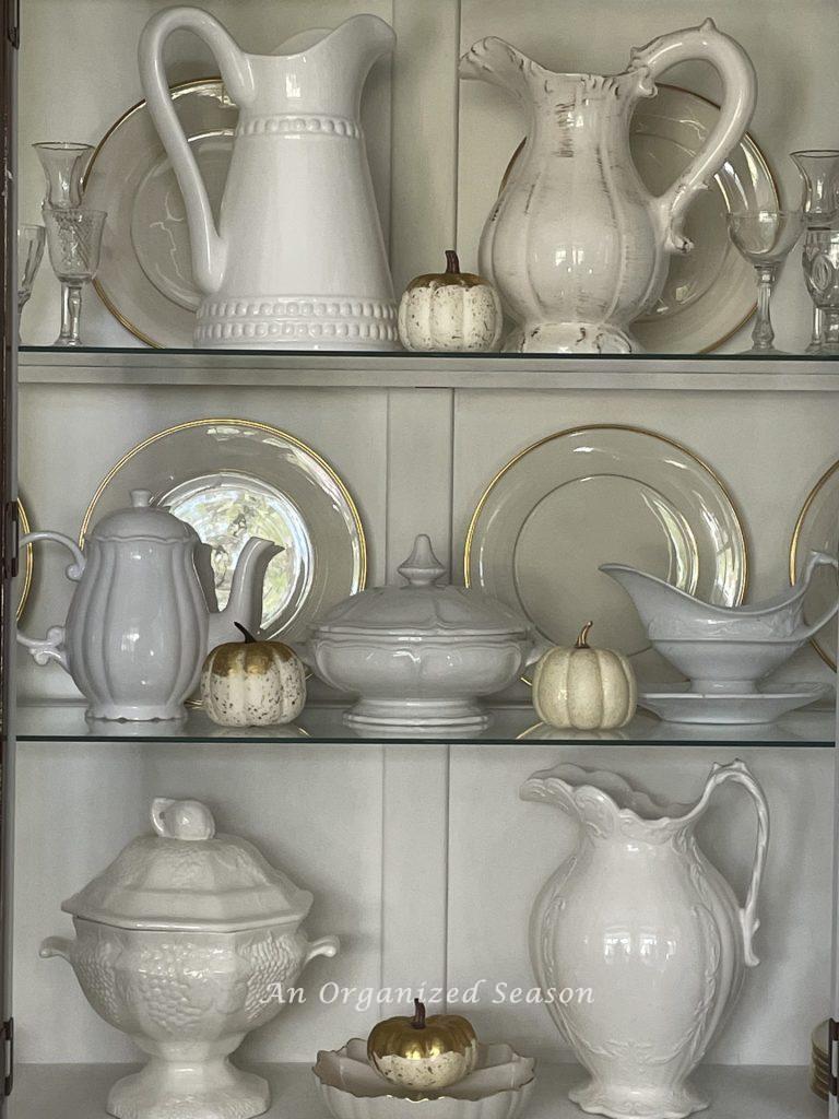 Plan an organized Thanksgiving by taking inventory of your serving dishes. 