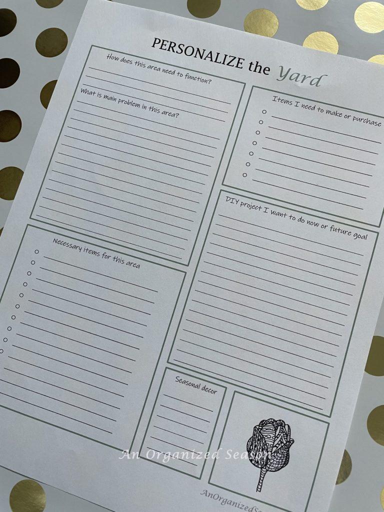 Printable sheet to personalize the yard. 