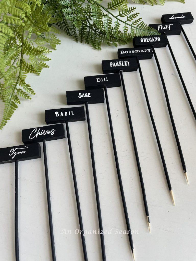 Black and white markers for herbs.