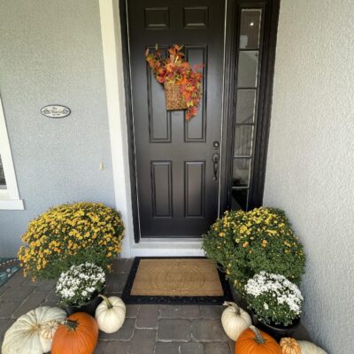 Fall Porch Decor You and Your Neighbors Will Love