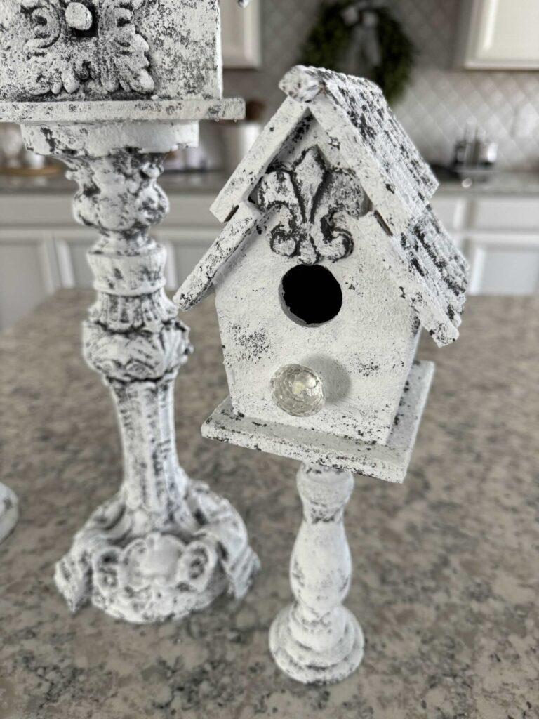 Small DIY pedestal birdhouse. 