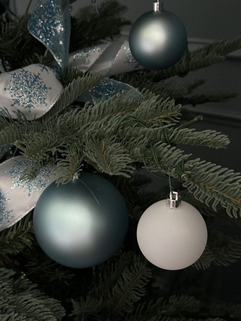 Blue and white ornaments. 