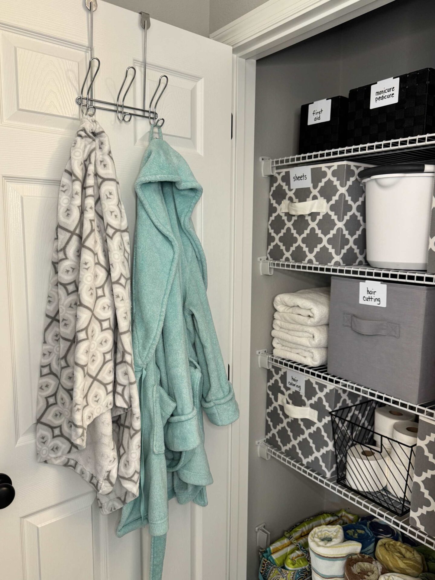 The Best Bathroom Closet Organization Ideas to Maximize Storage - An ...